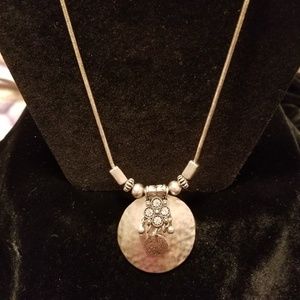 Goldtone Mid-Eastern Nicklace